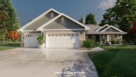 Photo of 1562 FRONTIER Road, LUXEMBURG, WI 54217 (MLS # 50316260)