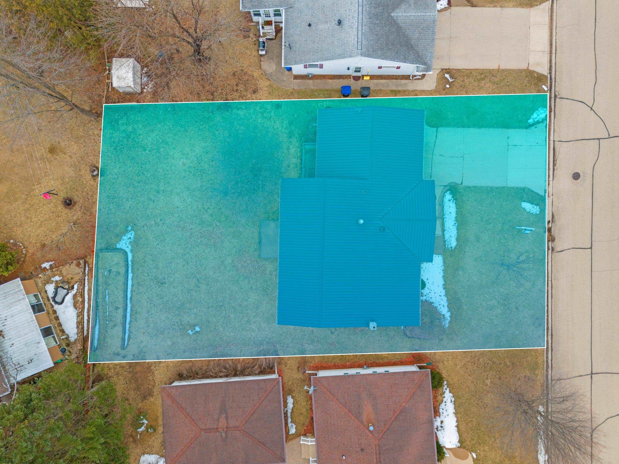 Shawano, Wisconsin 54166, United States, 3 Bedrooms Bedrooms, ,2 BathroomsBathrooms,Residential,Pending,102538