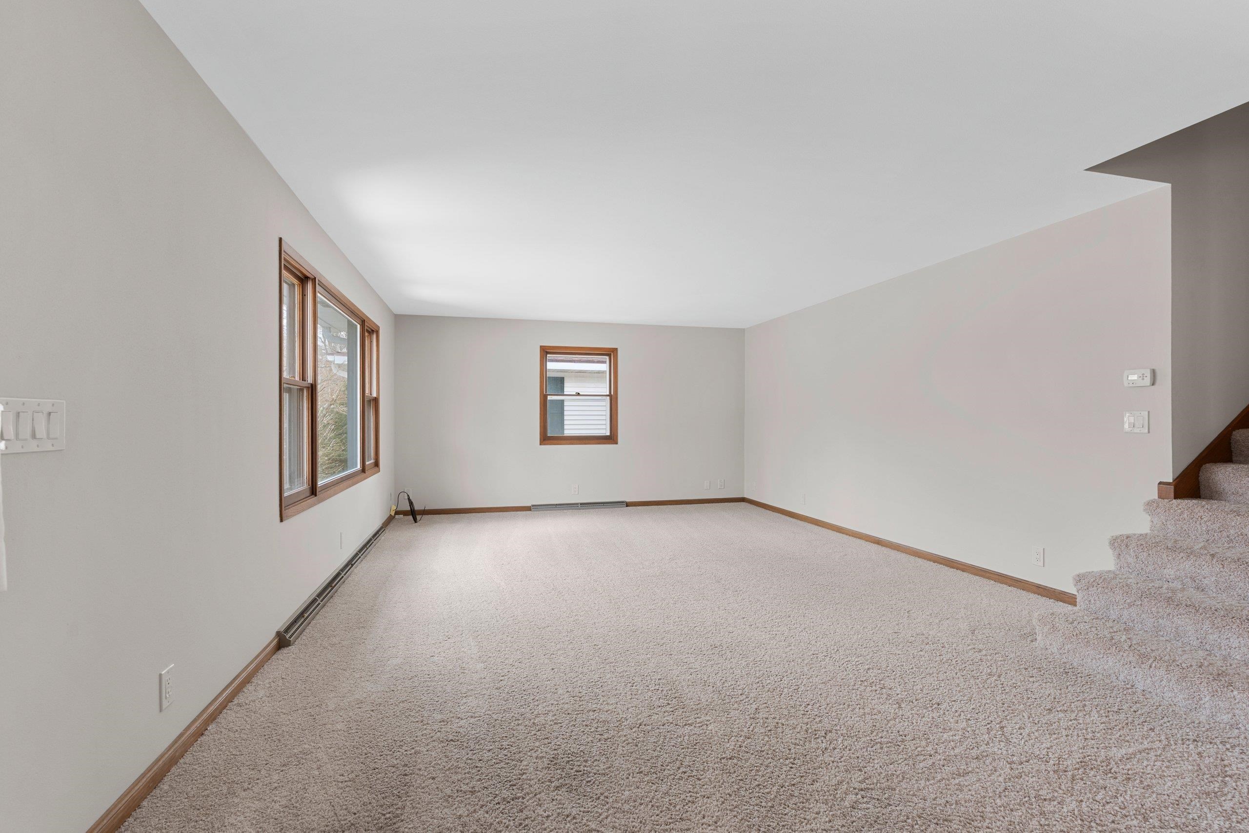 Shawano, Wisconsin 54166, United States, 3 Bedrooms Bedrooms, ,2 BathroomsBathrooms,Residential,Pending,102538