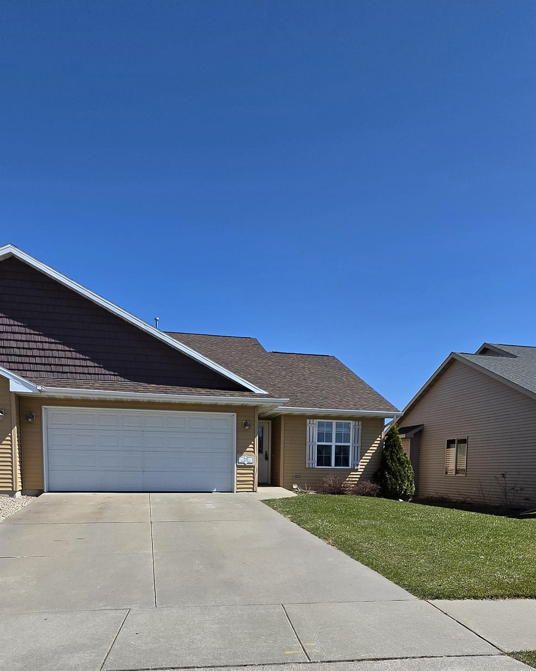 230 BROOKE Drive