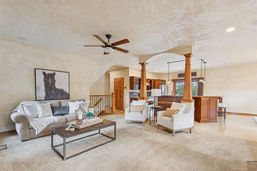 Photo of 4920 N MEADE Street, APPLETON, WI 54913 (MLS # 50314705)