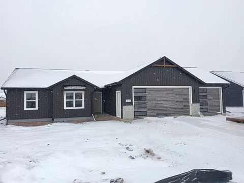 Photo of W5626 TONYS Way, APPLETON, WI 54915 (MLS # 50319480)