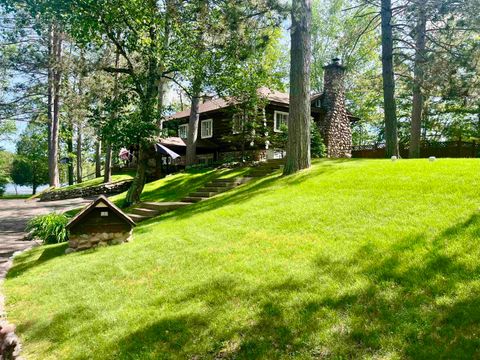 Photo of 15670 S BIG ISLAND LAKE Road, MOUNTAIN, WI 54149 (MLS # 50310223)