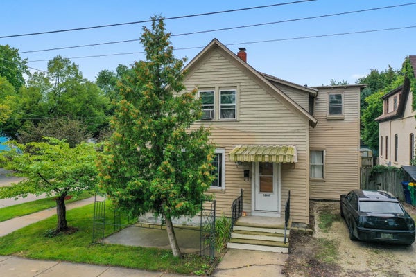1280 E WALNUT ST, GREEN BAY, WI 54301 - Image 2fdc95760bc486a6e0c846b9aefbe0fa/904390228