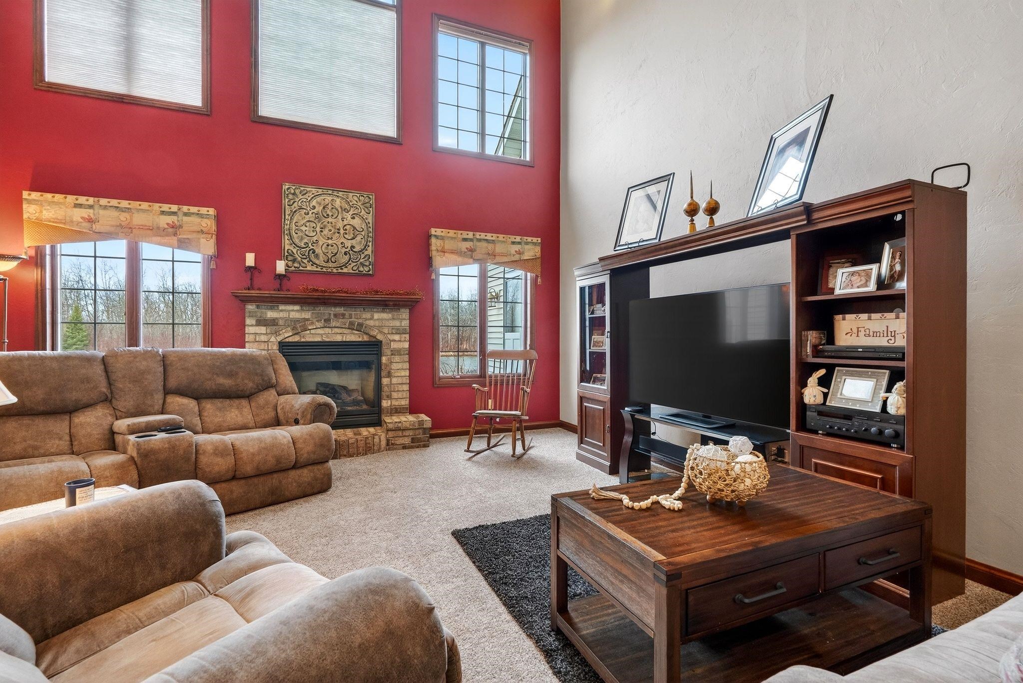 3025 WHITE BIRCH Street