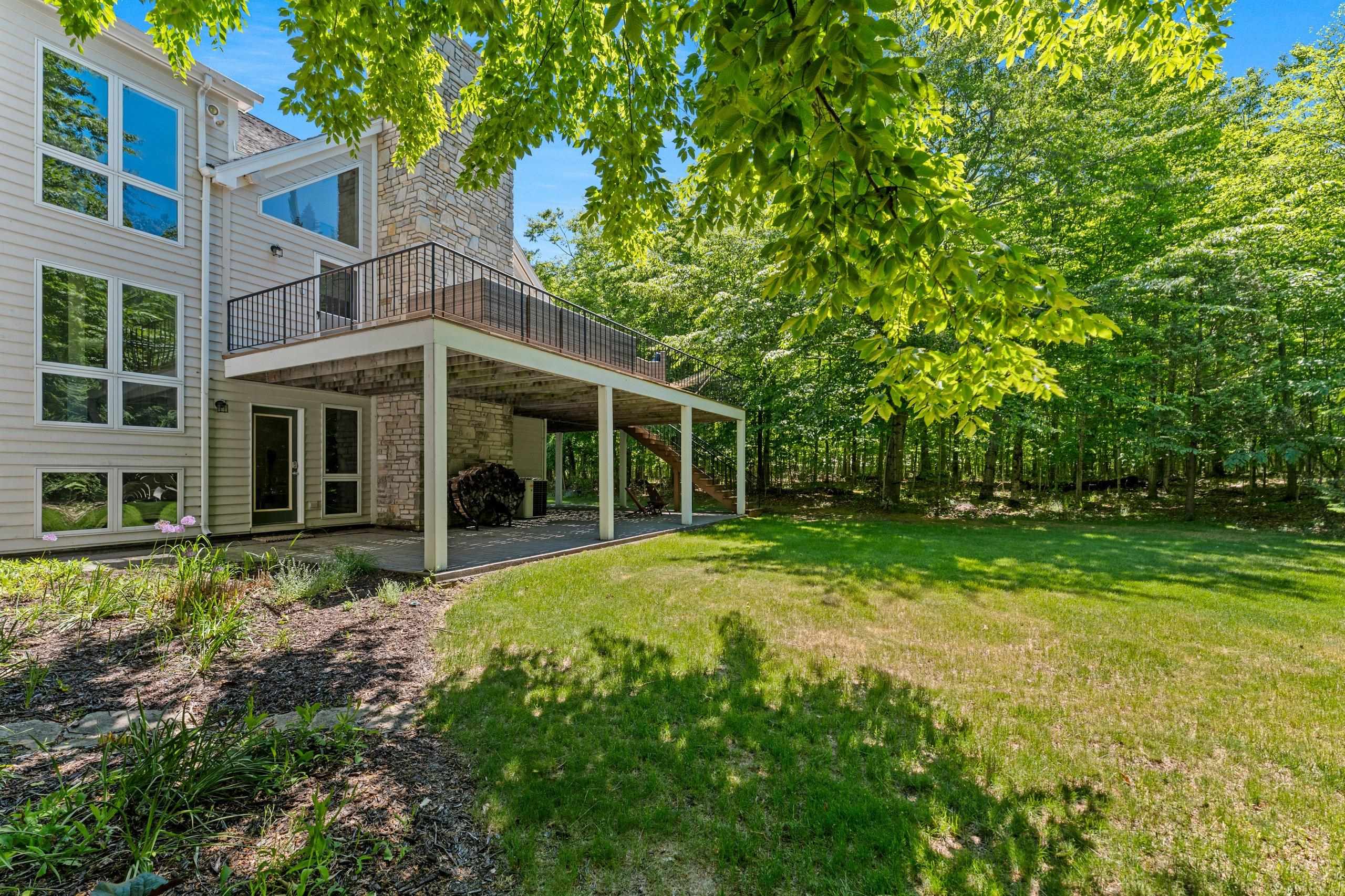 10525 STOCK Lane
