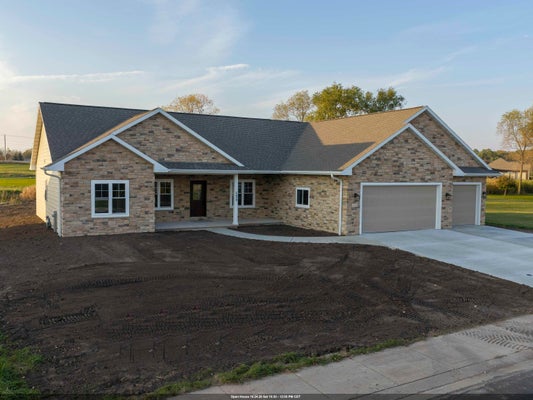 550 ROYAL ST PATS DR, WRIGHTSTOWN, WI 54180 - Image 331de8fd824ef2e99e726398bee7f6dd/737350070