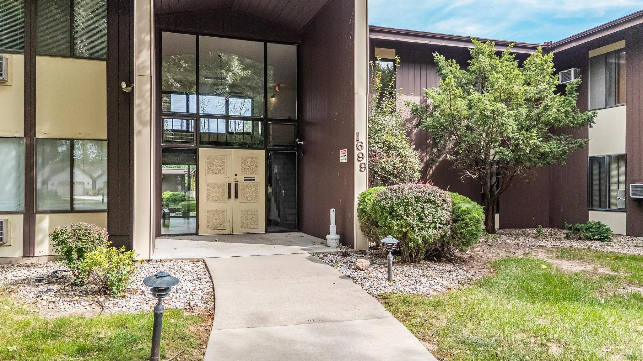1699 ALCAN Drive 212