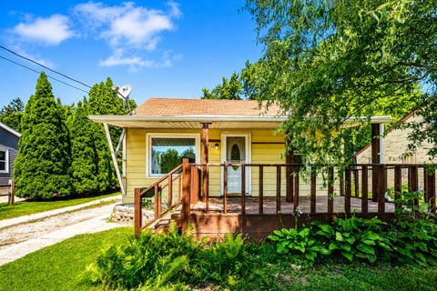 Photo of 1230 E FREMONT Street, APPLETON, WI 54915 (MLS # 50330665)