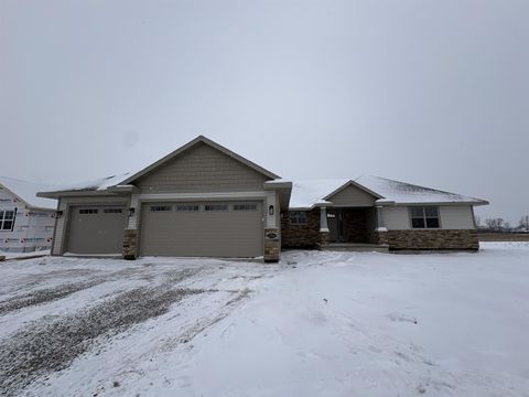 Photo of 3706 EDWINA Drive, DE PERE, WI 54115 (MLS # 50320837)