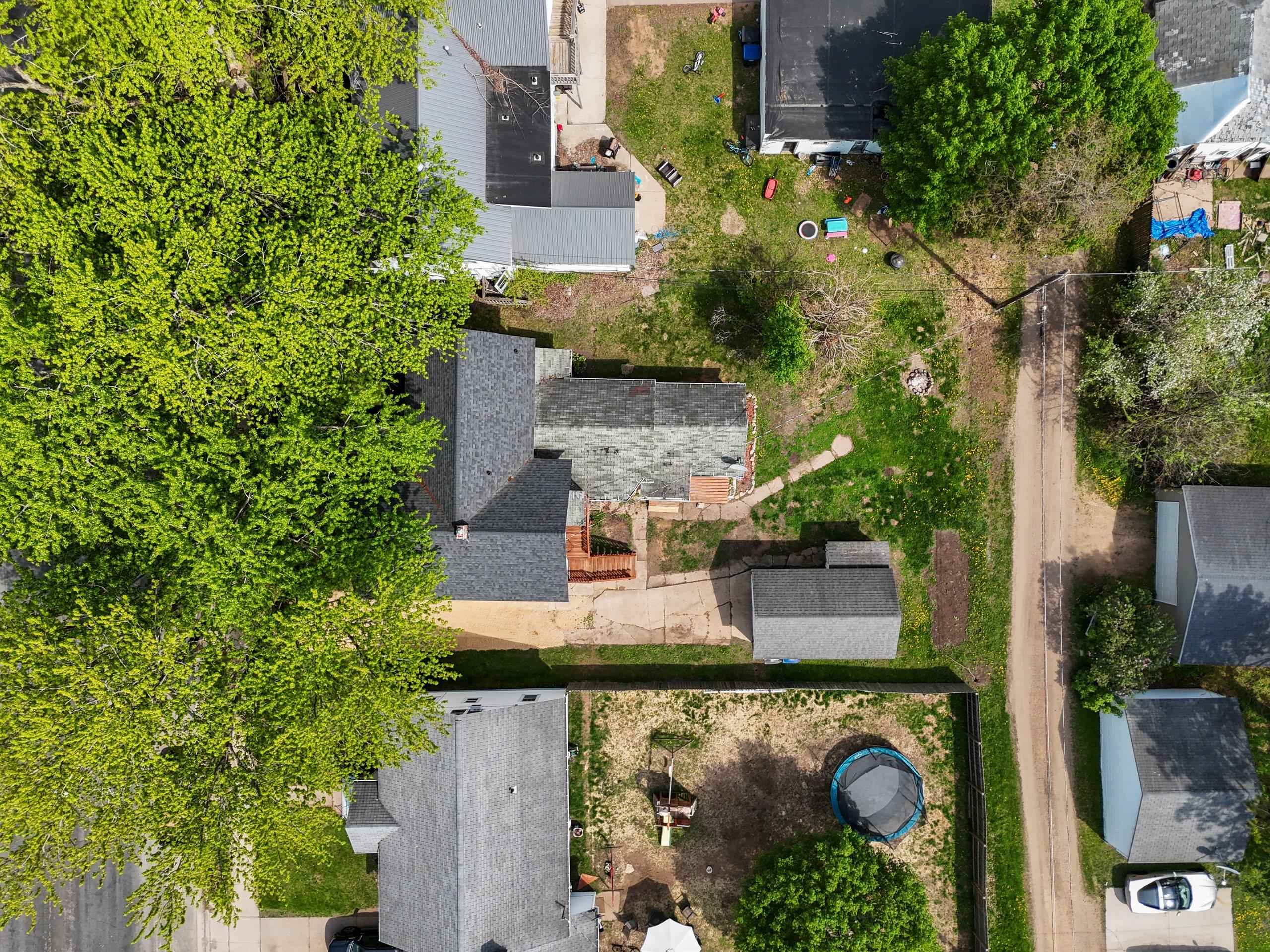 Shawano, Wisconsin 54166, United States, 4 Bedrooms Bedrooms, ,2 BathroomsBathrooms,Residential,Active,130648