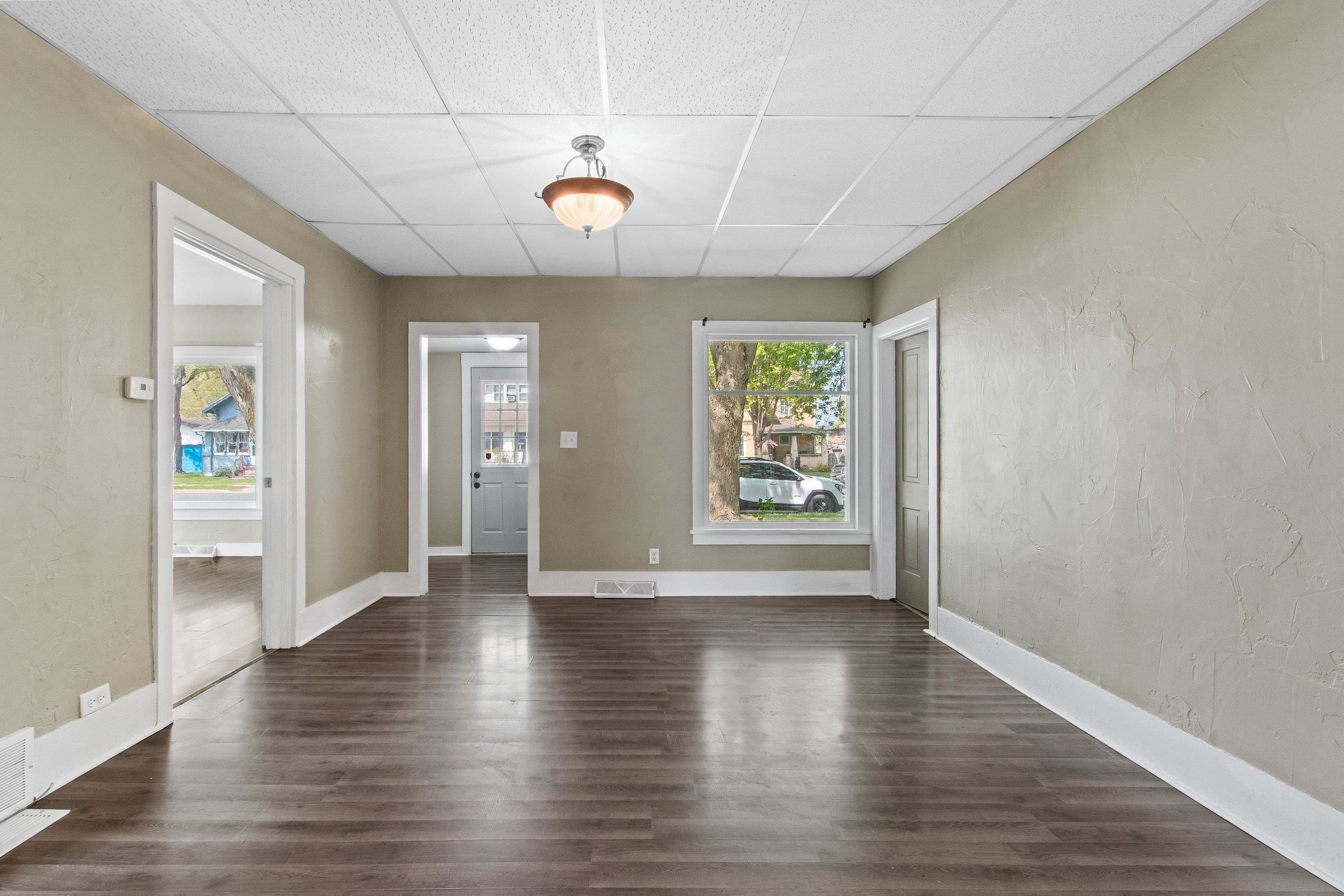 Shawano, Wisconsin 54166, United States, 4 Bedrooms Bedrooms, ,2 BathroomsBathrooms,Residential,Active,130648