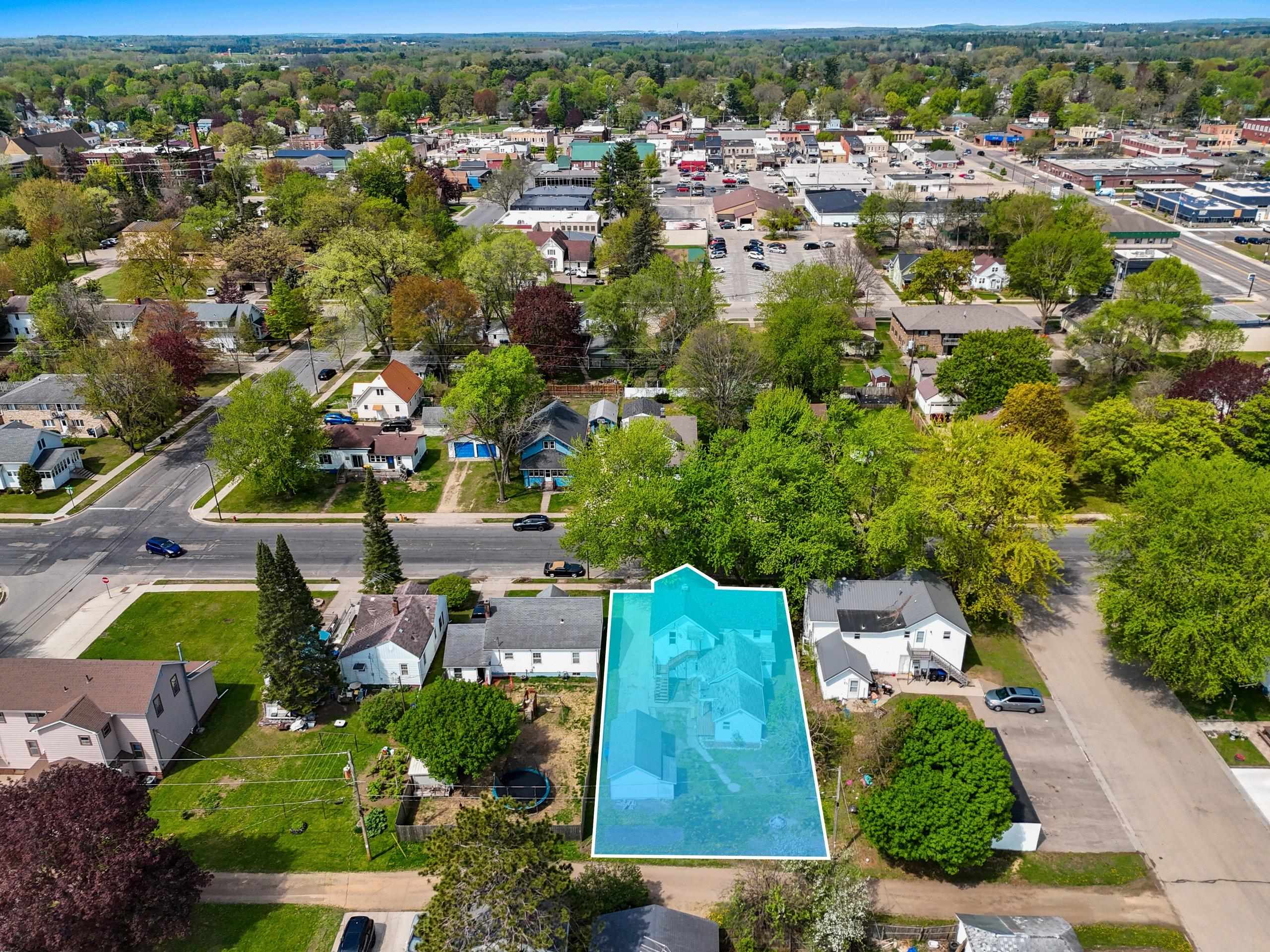 Shawano, Wisconsin 54166, United States, 4 Bedrooms Bedrooms, ,2 BathroomsBathrooms,Residential,Active,130648