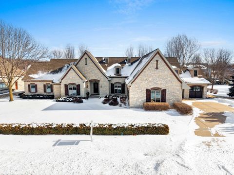 Photo of N8418 NORTH SHORE Road, MENASHA, WI 54952 (MLS # 50318297)