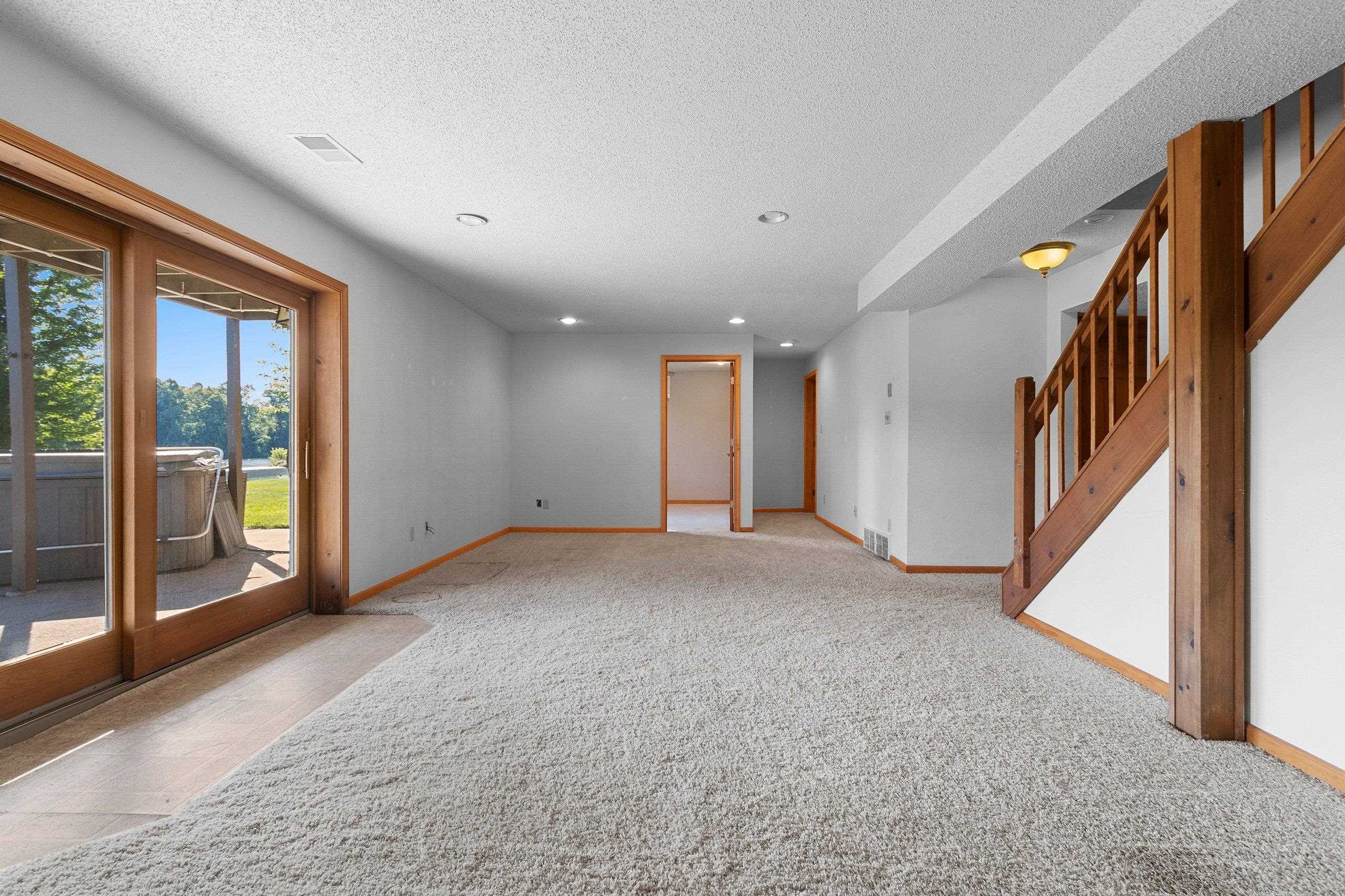 Shawano, Wisconsin 54166, United States, 4 Bedrooms Bedrooms, ,2 BathroomsBathrooms,Residential,Active,198865