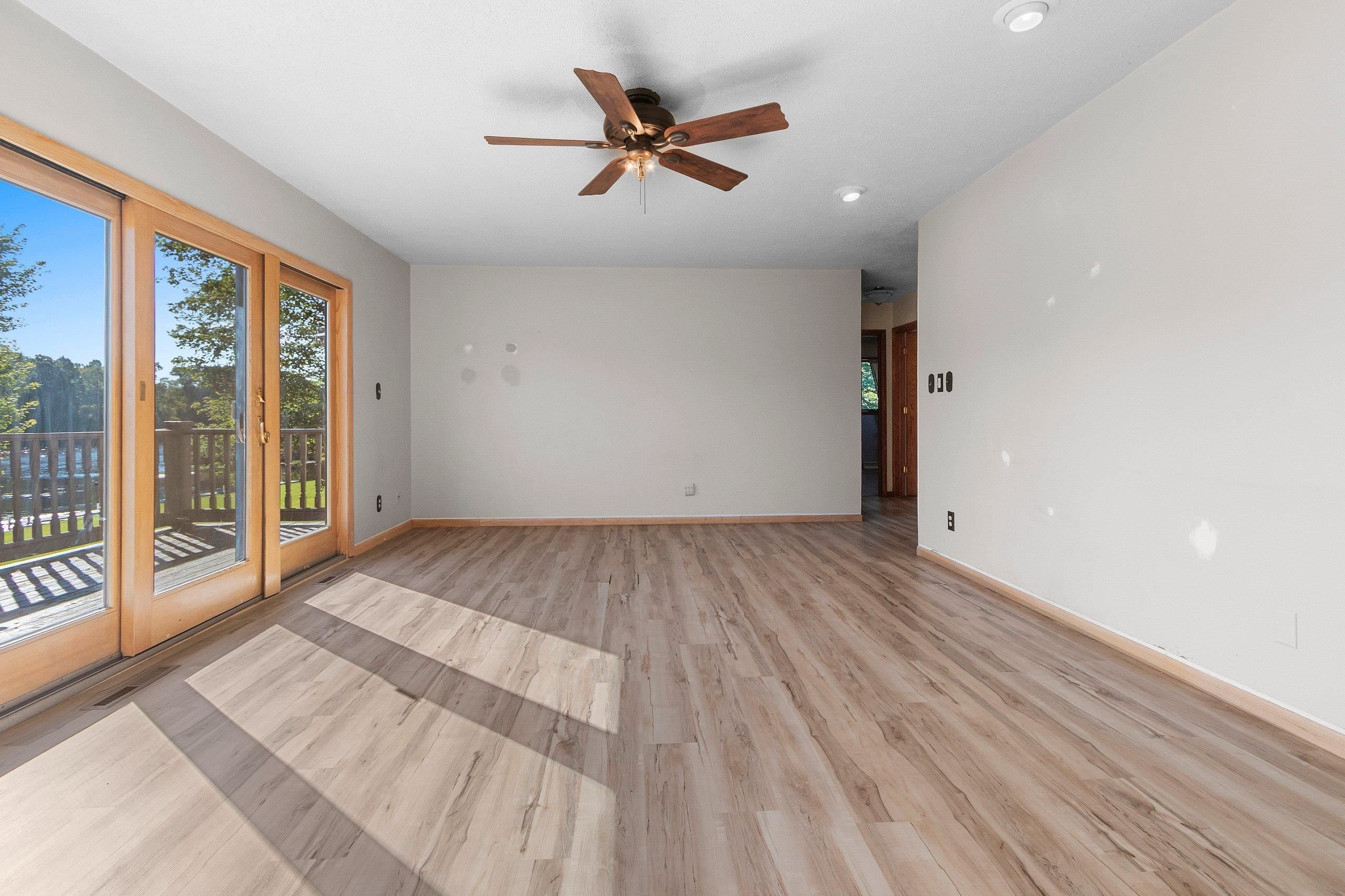 Shawano, Wisconsin 54166, United States, 4 Bedrooms Bedrooms, ,2 BathroomsBathrooms,Residential,Active,198865