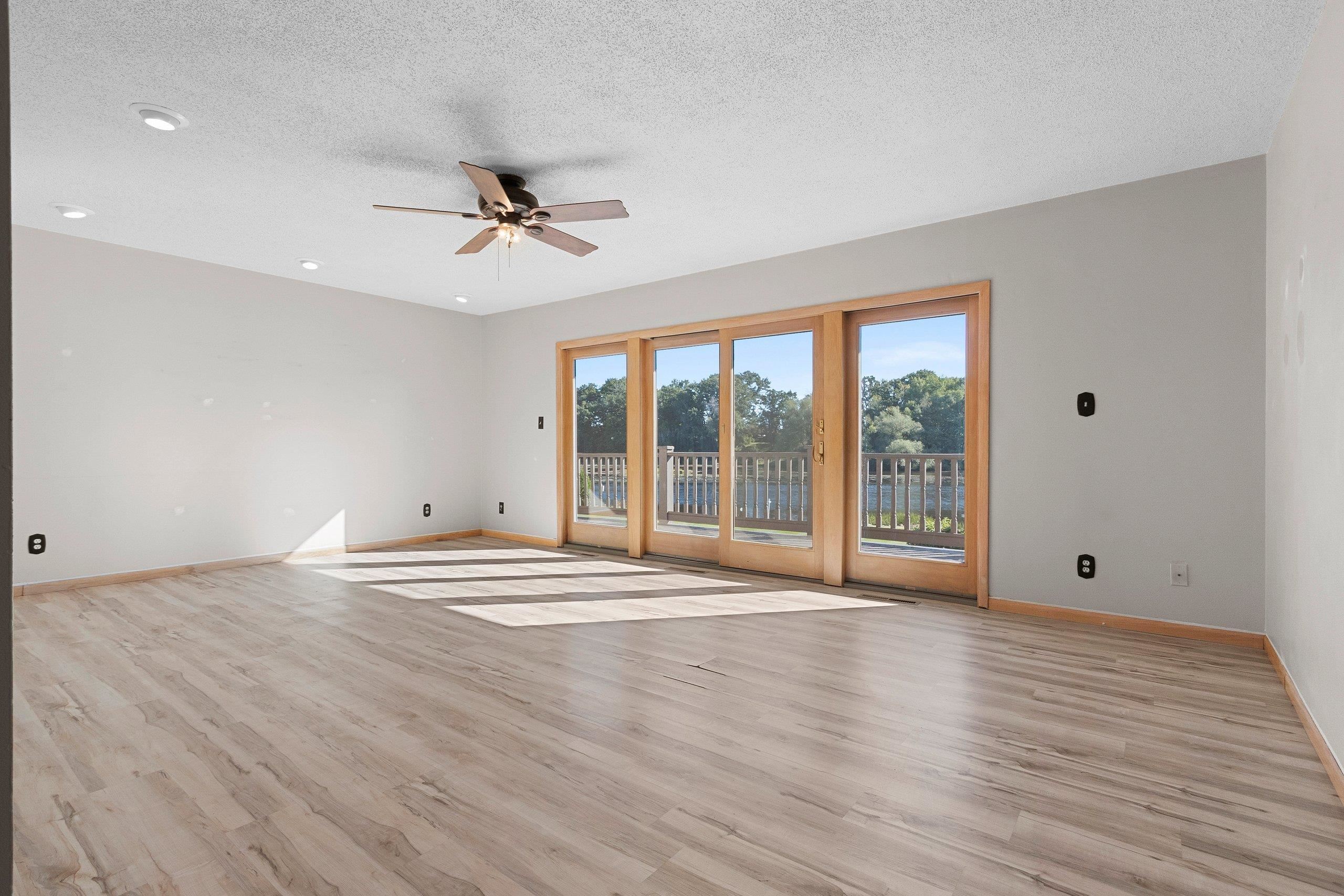 Shawano, Wisconsin 54166, United States, 4 Bedrooms Bedrooms, ,2 BathroomsBathrooms,Residential,Active,198865