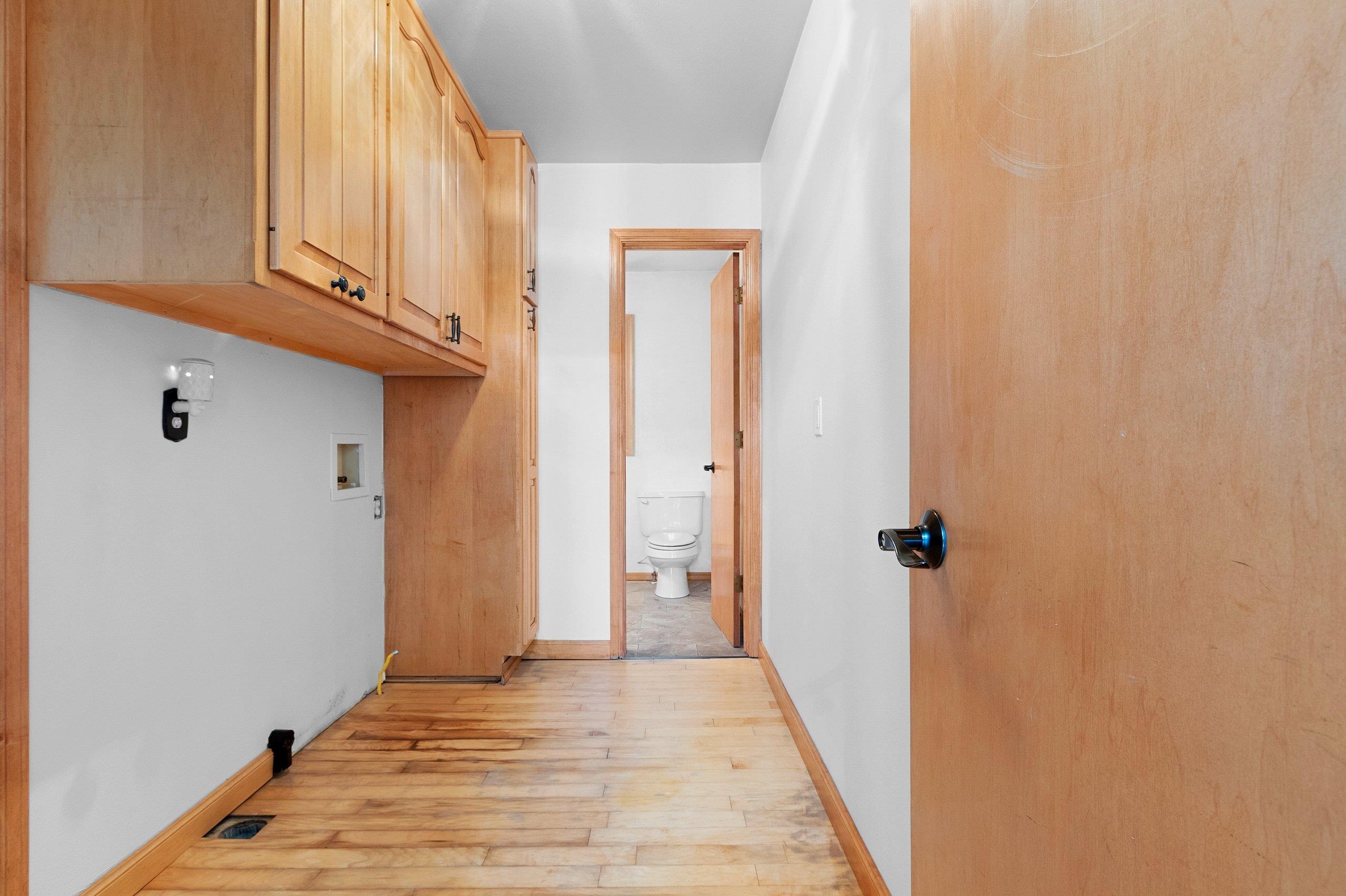 Shawano, Wisconsin 54166, United States, 4 Bedrooms Bedrooms, ,2 BathroomsBathrooms,Residential,Active,198865