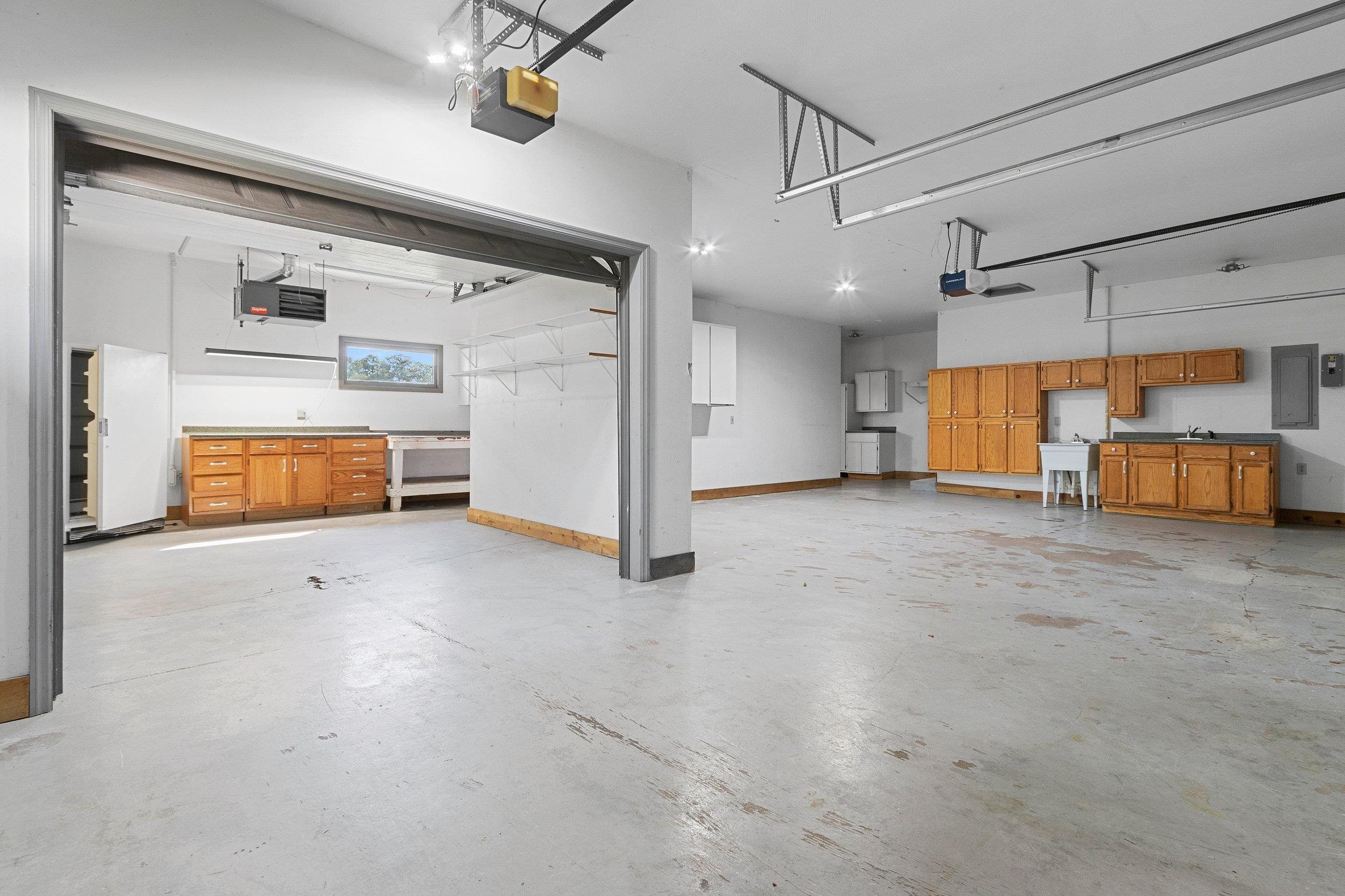 Shawano, Wisconsin 54166, United States, 4 Bedrooms Bedrooms, ,2 BathroomsBathrooms,Residential,Active,198865