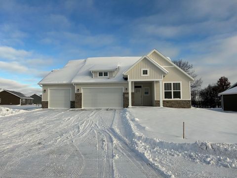 Photo of 1633 FOUNDERS Street, NEENAH, WI 54956 (MLS # 50313875)