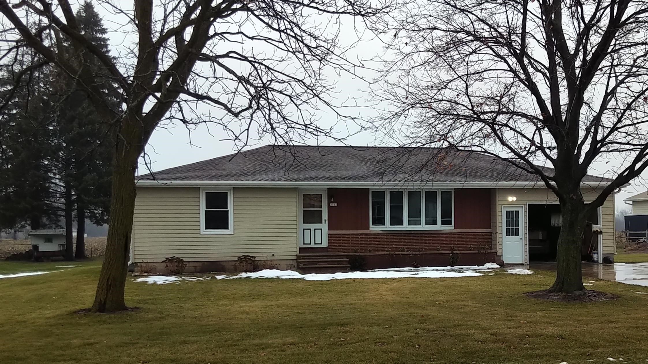3763 ALGOMA Road