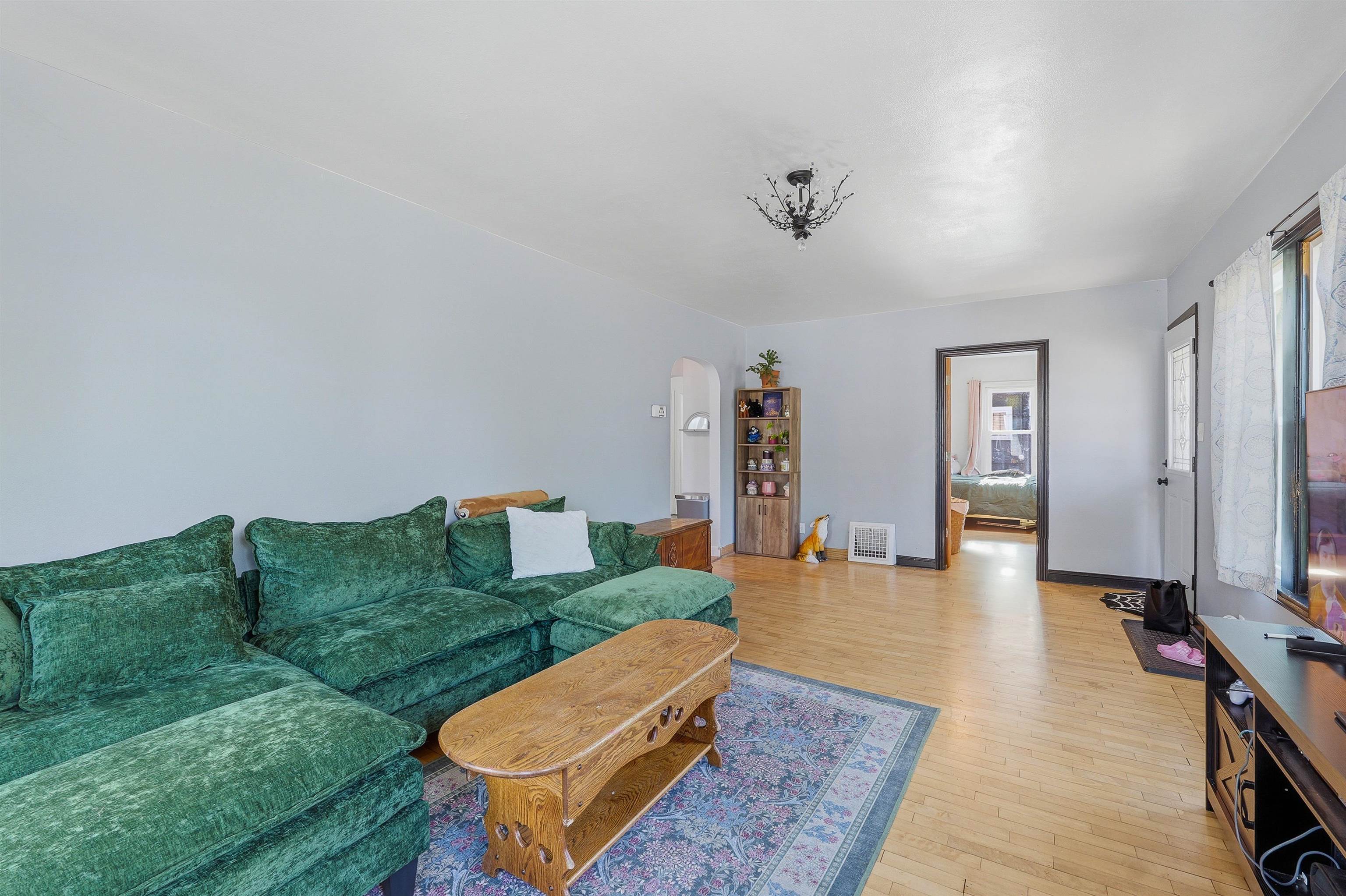 204 FOURTH Street