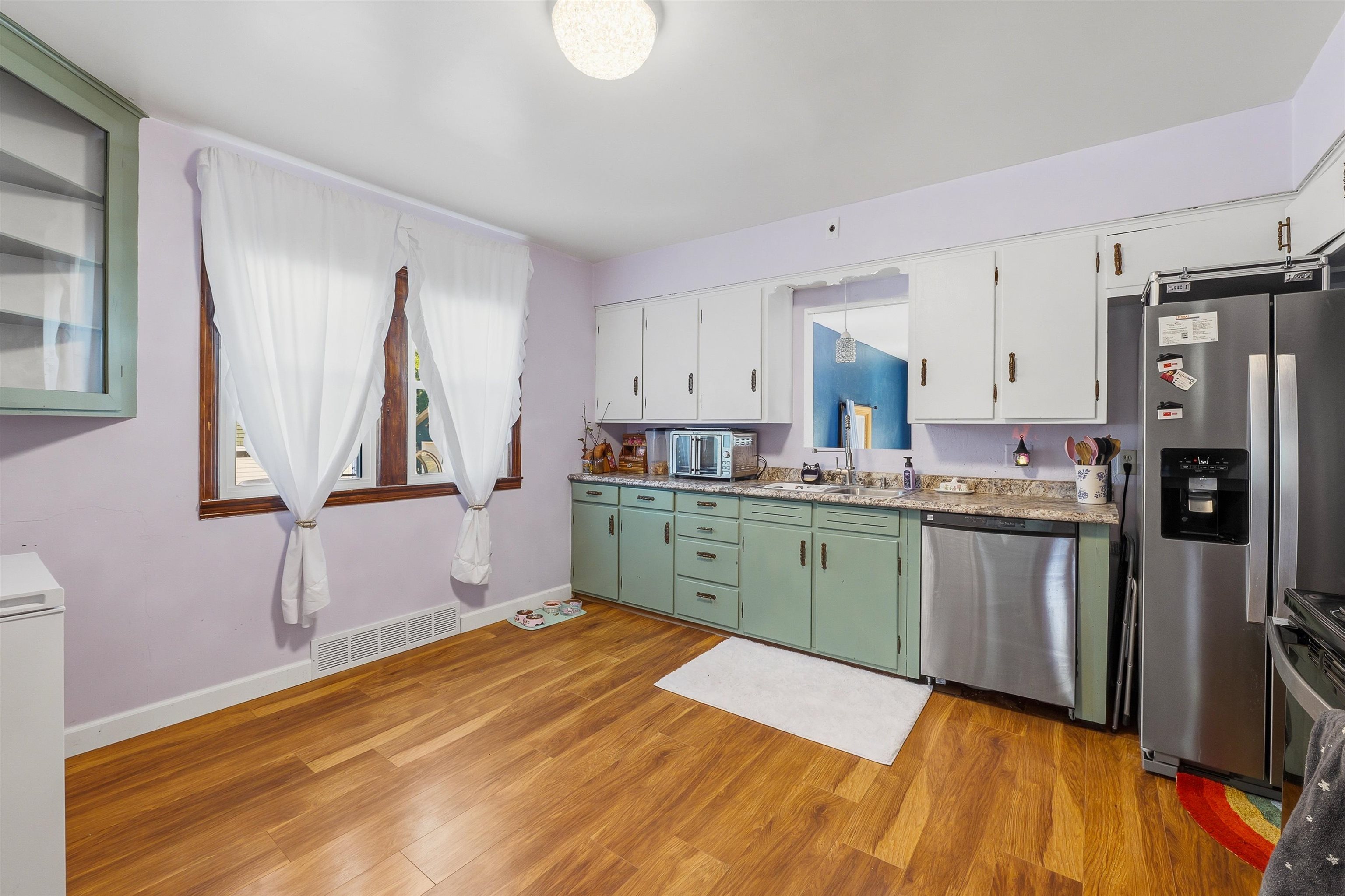 204 FOURTH Street