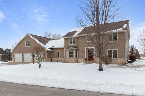 Photo of W5071 CHERRYWOOD Court, SHERWOOD, WI 54169 (MLS # 50318244)
