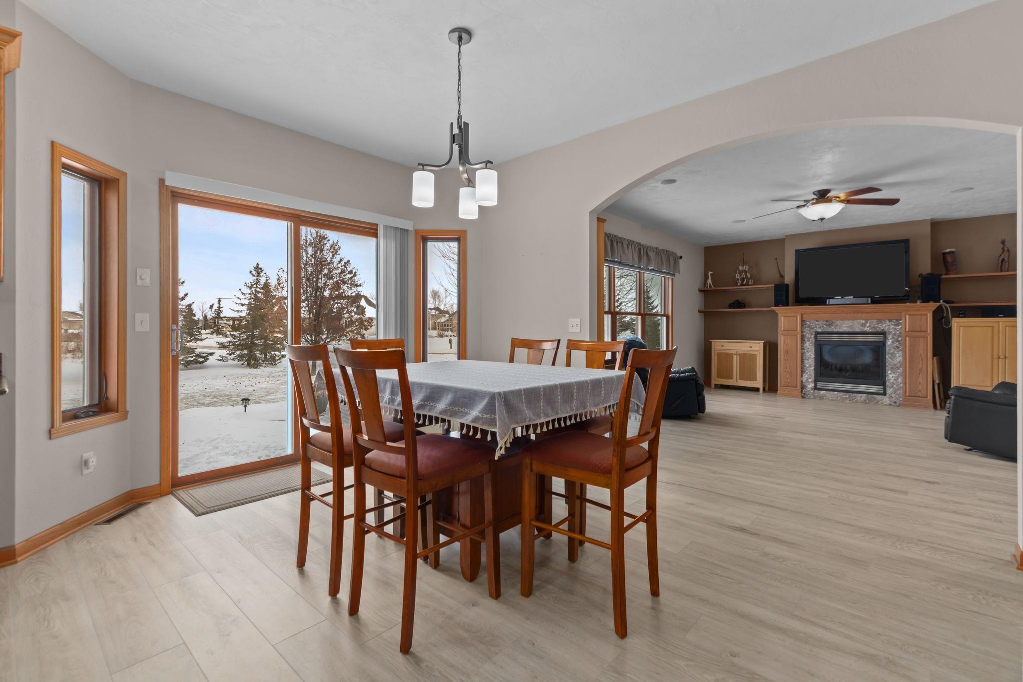 Sherwood, Wisconsin 54169, United States, 5 Bedrooms Bedrooms, ,5 BathroomsBathrooms,Residential,Active,244080