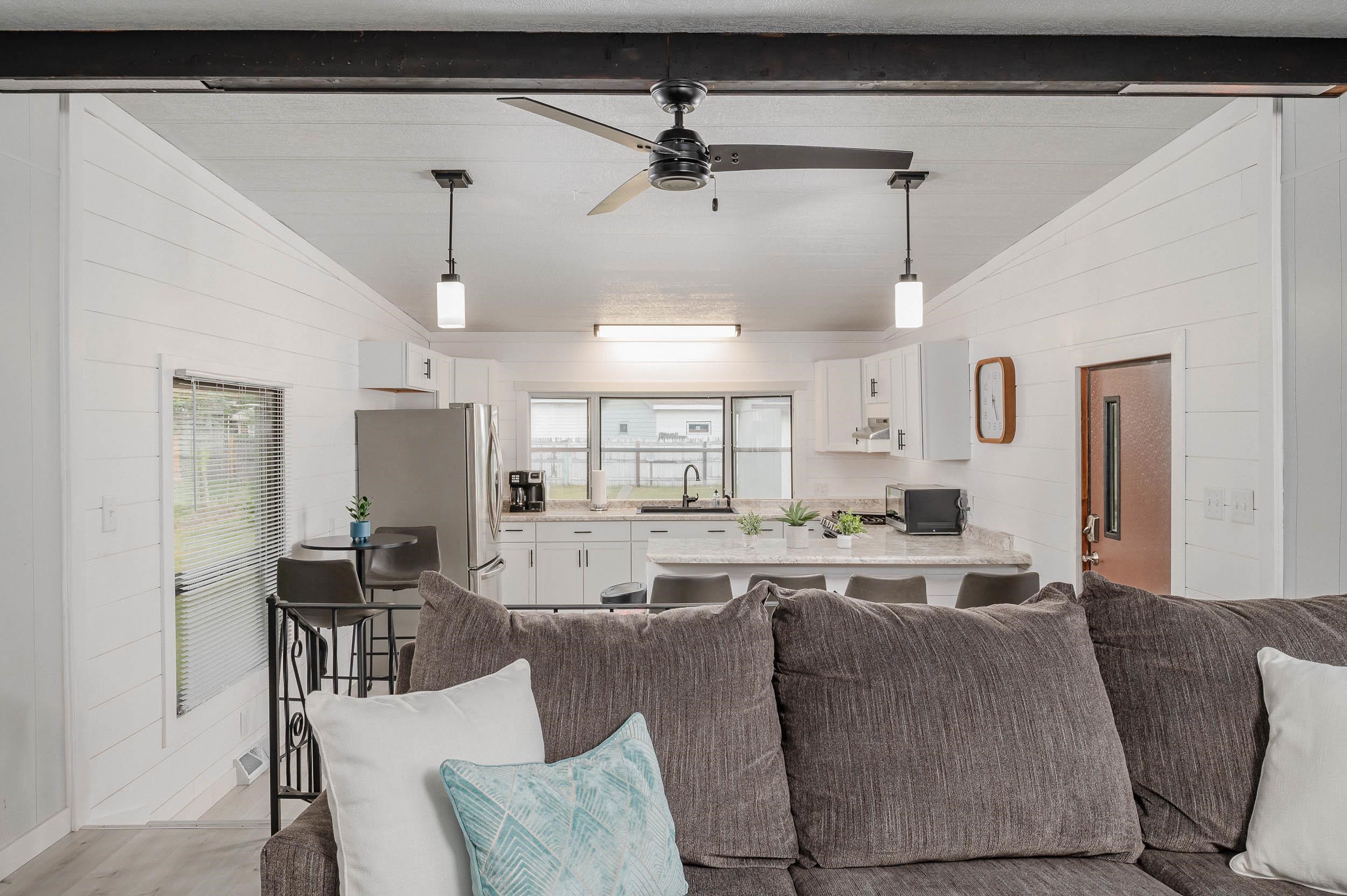 Waupaca, Wisconsin 54981, United States, 2 Bedrooms Bedrooms, ,1 BathroomBathrooms,Residential,Active,6329