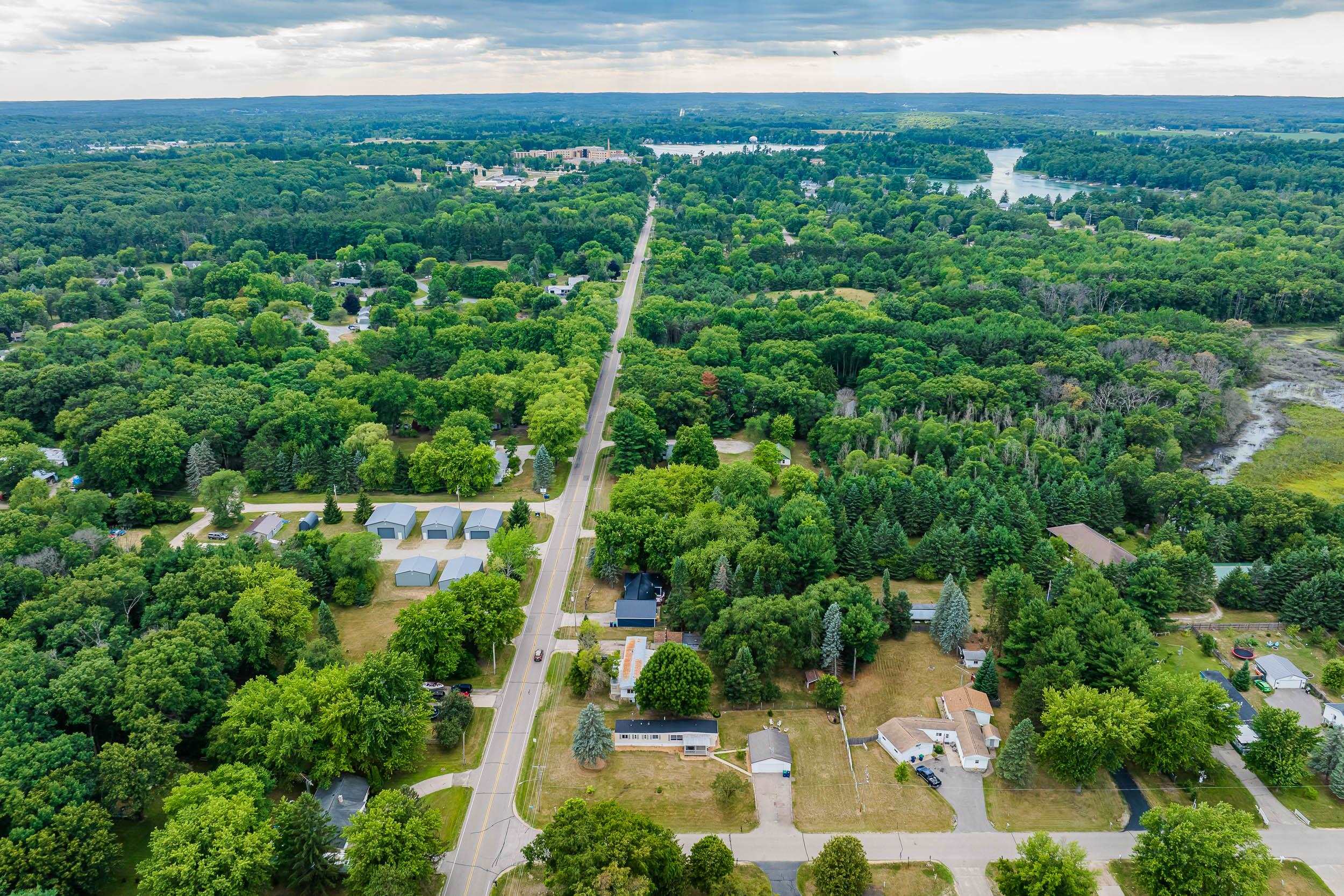 Waupaca, Wisconsin 54981, United States, 2 Bedrooms Bedrooms, ,1 BathroomBathrooms,Residential,Active,6329