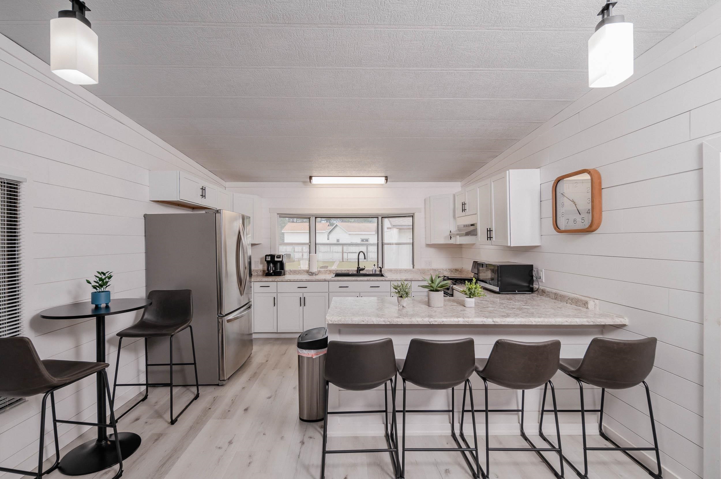 Waupaca, Wisconsin 54981, United States, 2 Bedrooms Bedrooms, ,1 BathroomBathrooms,Residential,Active,6329