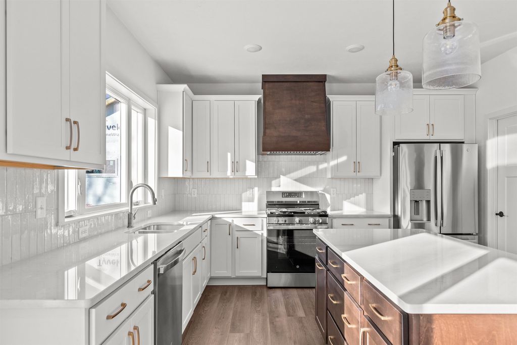 Photo of 3621 E GLADIOLUS Place, APPLETON, WI 54913 (MLS # 50318802)