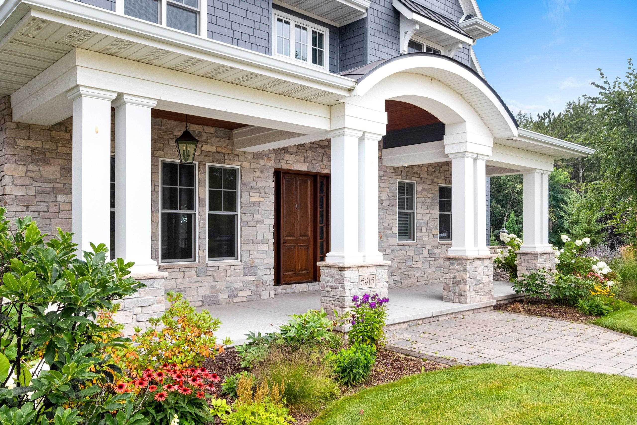 6916 N PALLADIUM Court