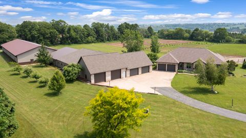 Photo of W7371 BUTTERFLY Lane, SHIOCTON, WI 54170 (MLS # 50309844)