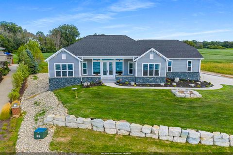 Photo of 1150 S BAY SHORE Road, BRUSSELS, WI 54204 (MLS # 50308546)