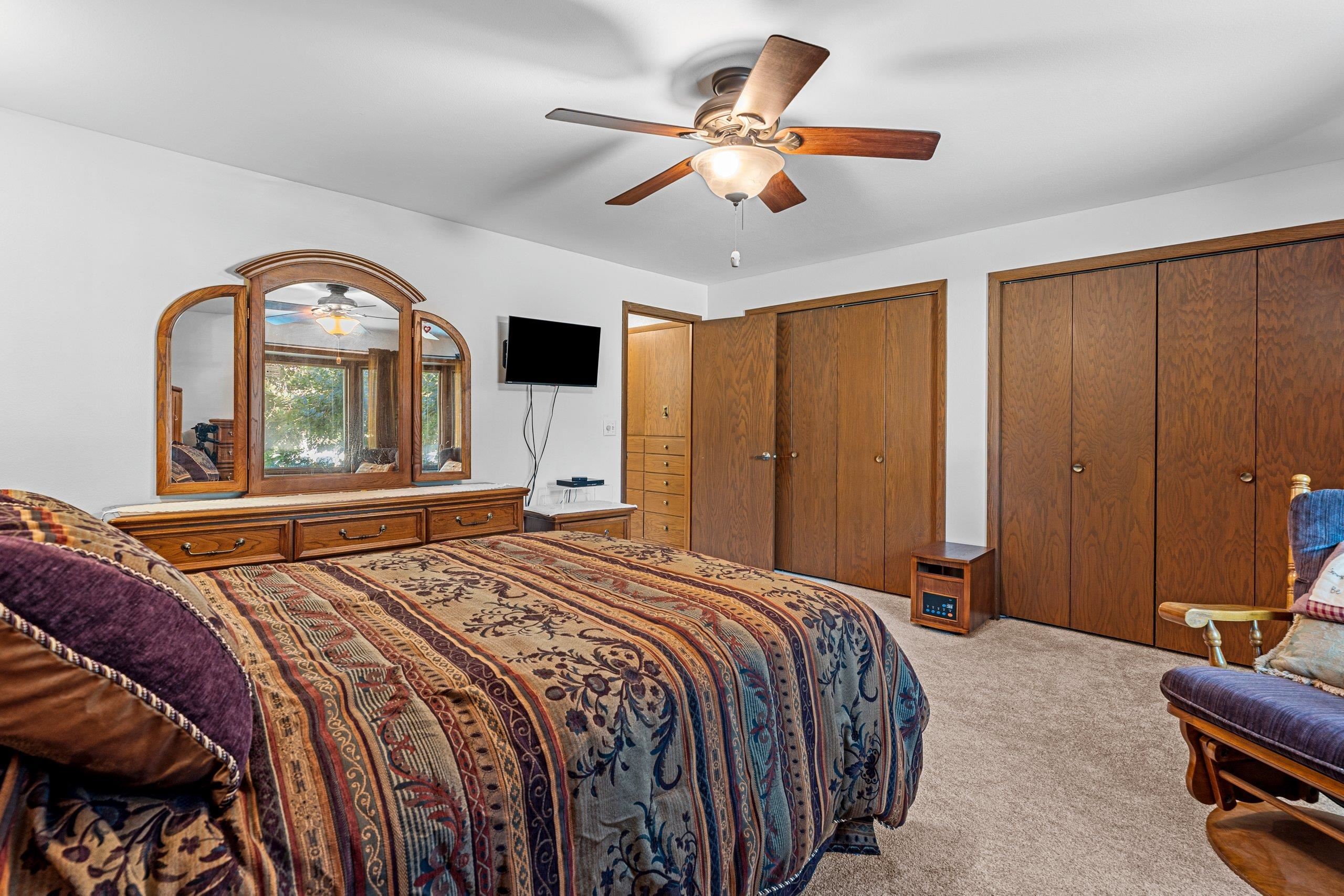 Appleton, Wisconsin 54914, United States, 3 Bedrooms Bedrooms, ,2 BathroomsBathrooms,Residential,Active,163529