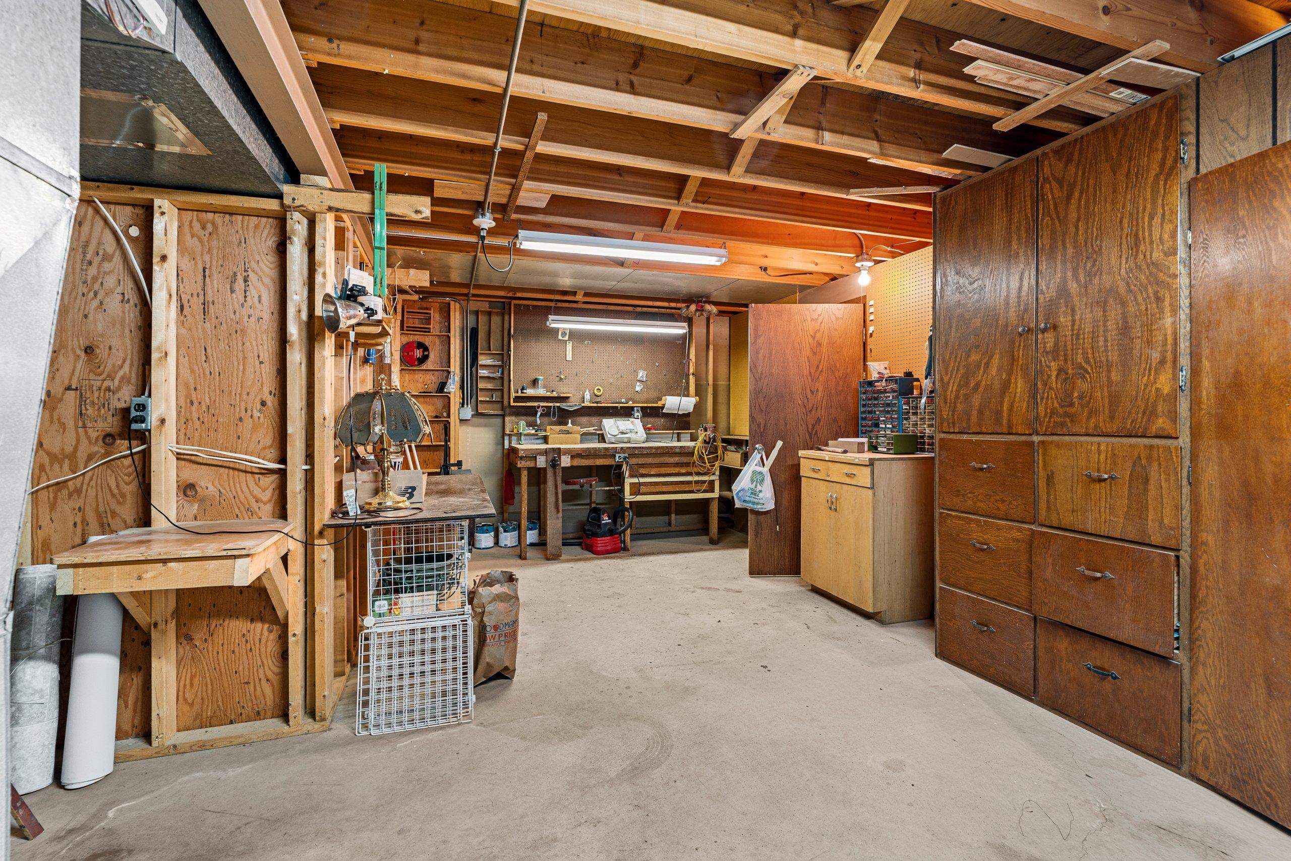 Appleton, Wisconsin 54914, United States, 3 Bedrooms Bedrooms, ,2 BathroomsBathrooms,Residential,Active,163529