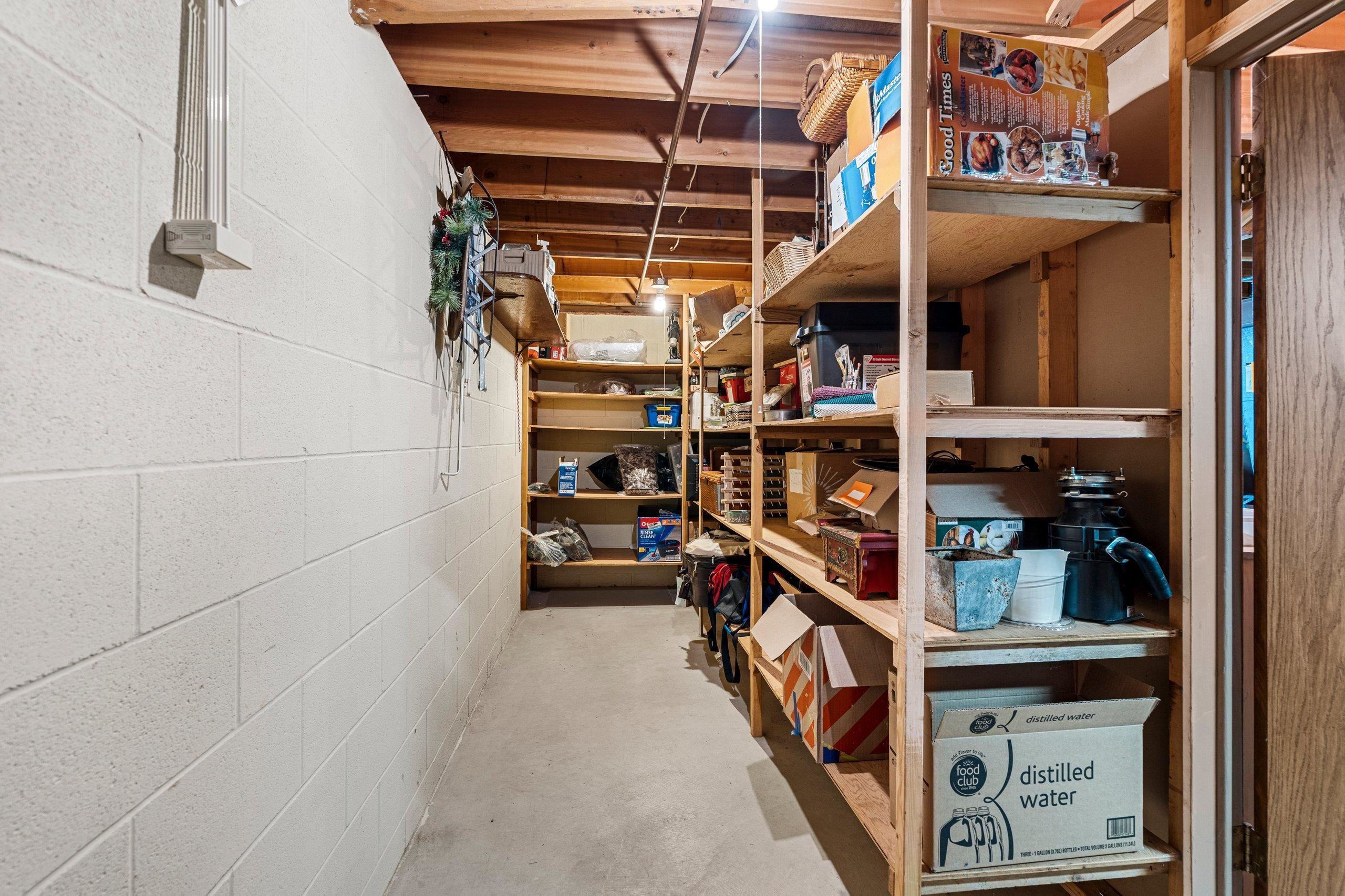 Appleton, Wisconsin 54914, United States, 3 Bedrooms Bedrooms, ,2 BathroomsBathrooms,Residential,Active,163529