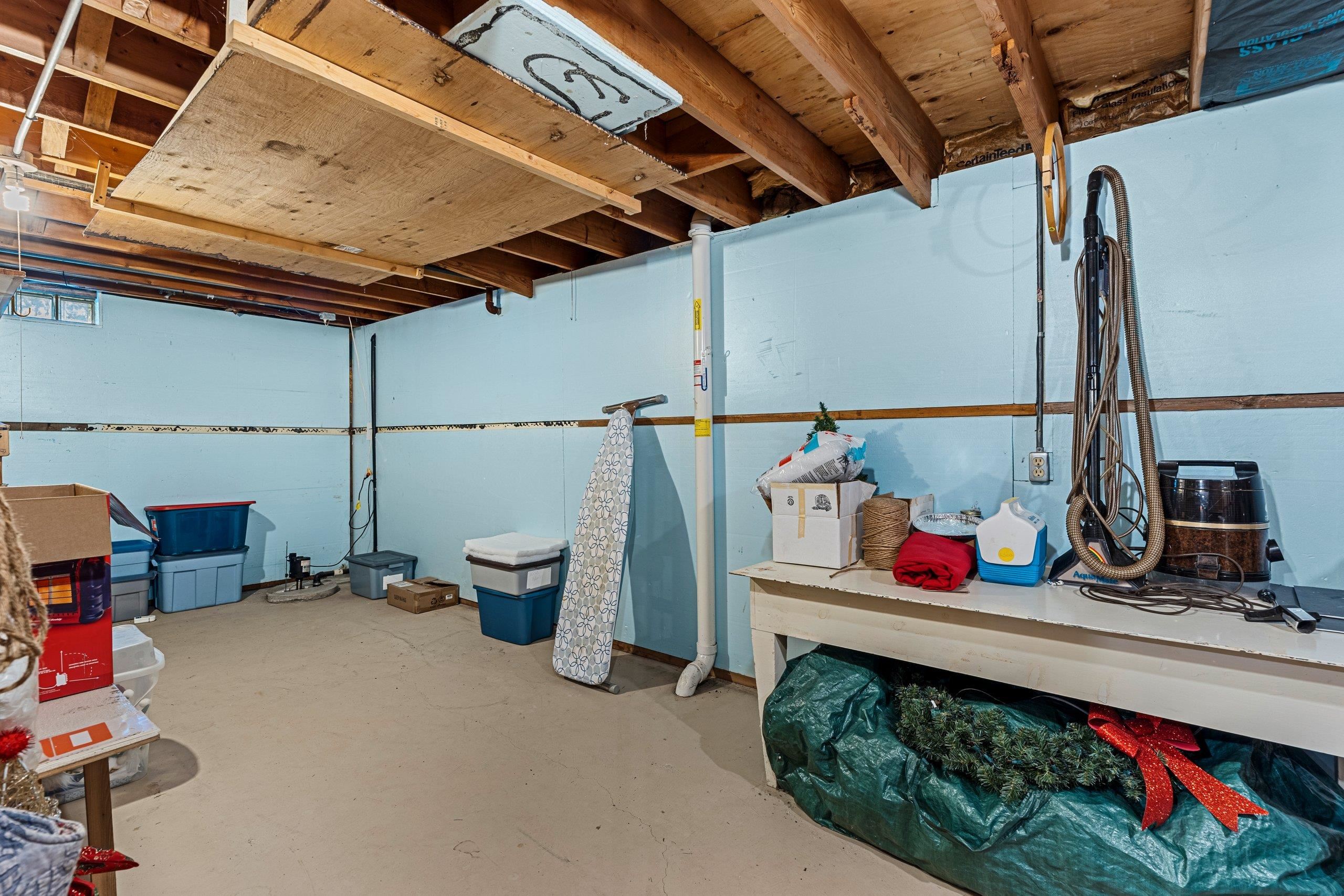 Appleton, Wisconsin 54914, United States, 3 Bedrooms Bedrooms, ,2 BathroomsBathrooms,Residential,Active,163529