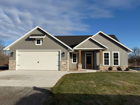 Photo of N1786 RED CARDINAL Drive, GREENVILLE, WI 54942 (MLS # 50312606)