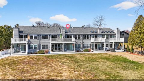 247 S 1ST Street WINNECONNE WI 54986