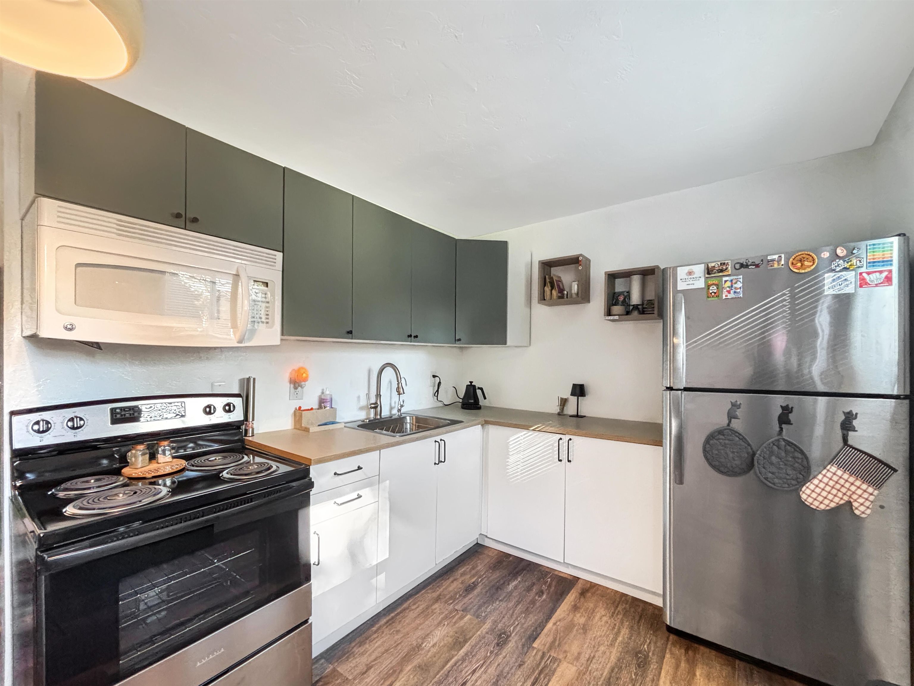 Green Bay, Wisconsin 54303, United States, ,Residential,Active,236359