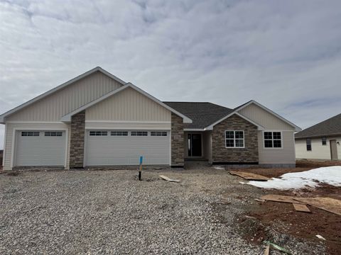 Photo of 3716 EDWINA Drive, DE PERE, WI 54115 (MLS # 50322878)