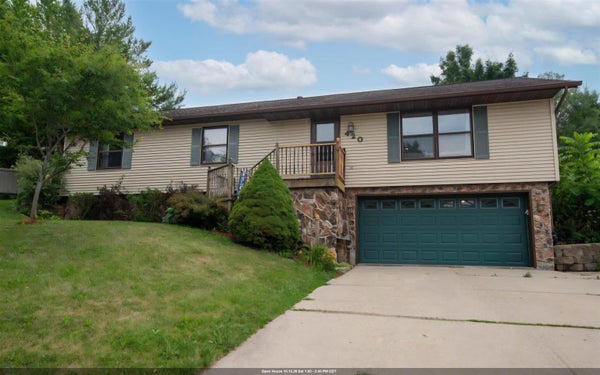 420 DONALD ST, MAYVILLE, WI 53050 - Image 3ded4ab8009aa4a575bb5bfc7b2f104e/1492601250