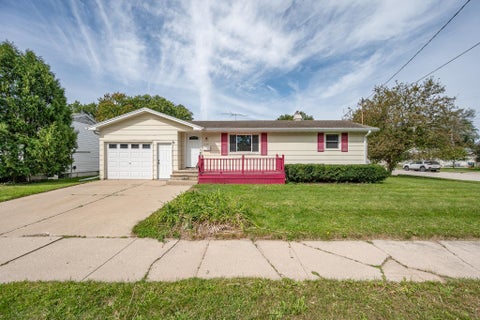 Photo of 1104 SUYDAM Street, GREEN BAY, WI 54301 (MLS # 50332705)