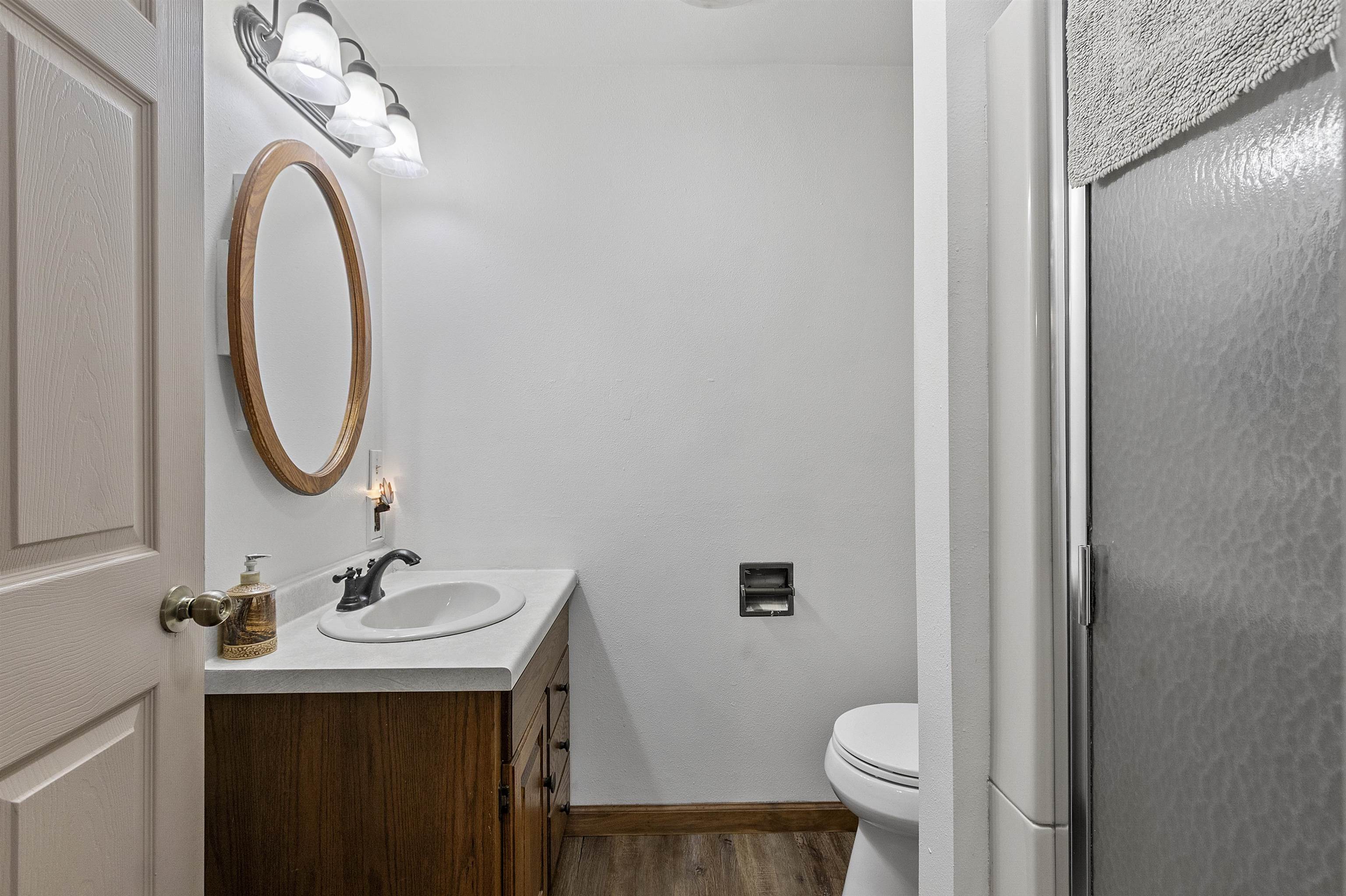 Shawano, Wisconsin 54166, United States, 3 Bedrooms Bedrooms, ,2 BathroomsBathrooms,Residential,Active,234550