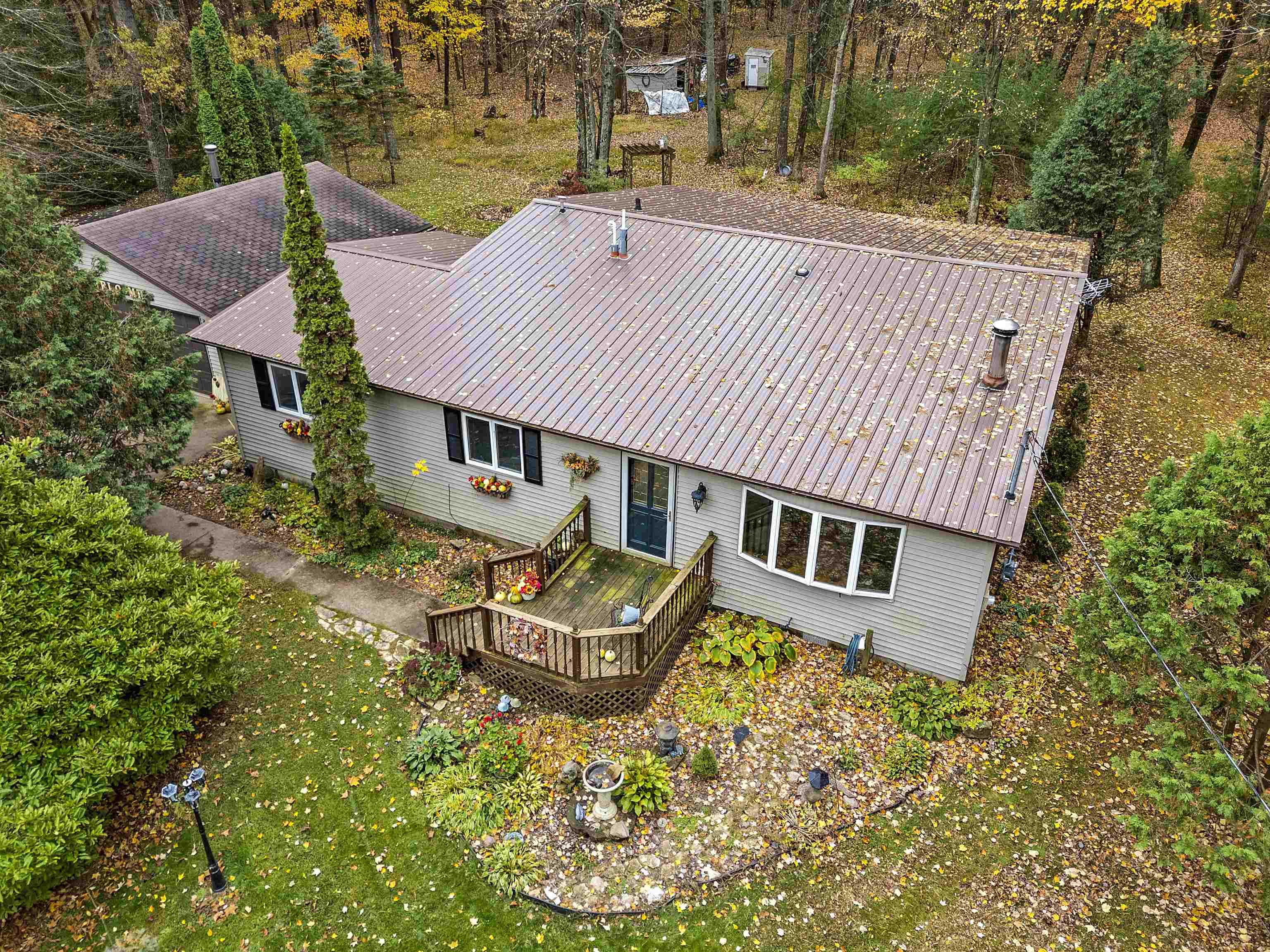 Shawano, Wisconsin 54166, United States, 3 Bedrooms Bedrooms, ,2 BathroomsBathrooms,Residential,Active,234550