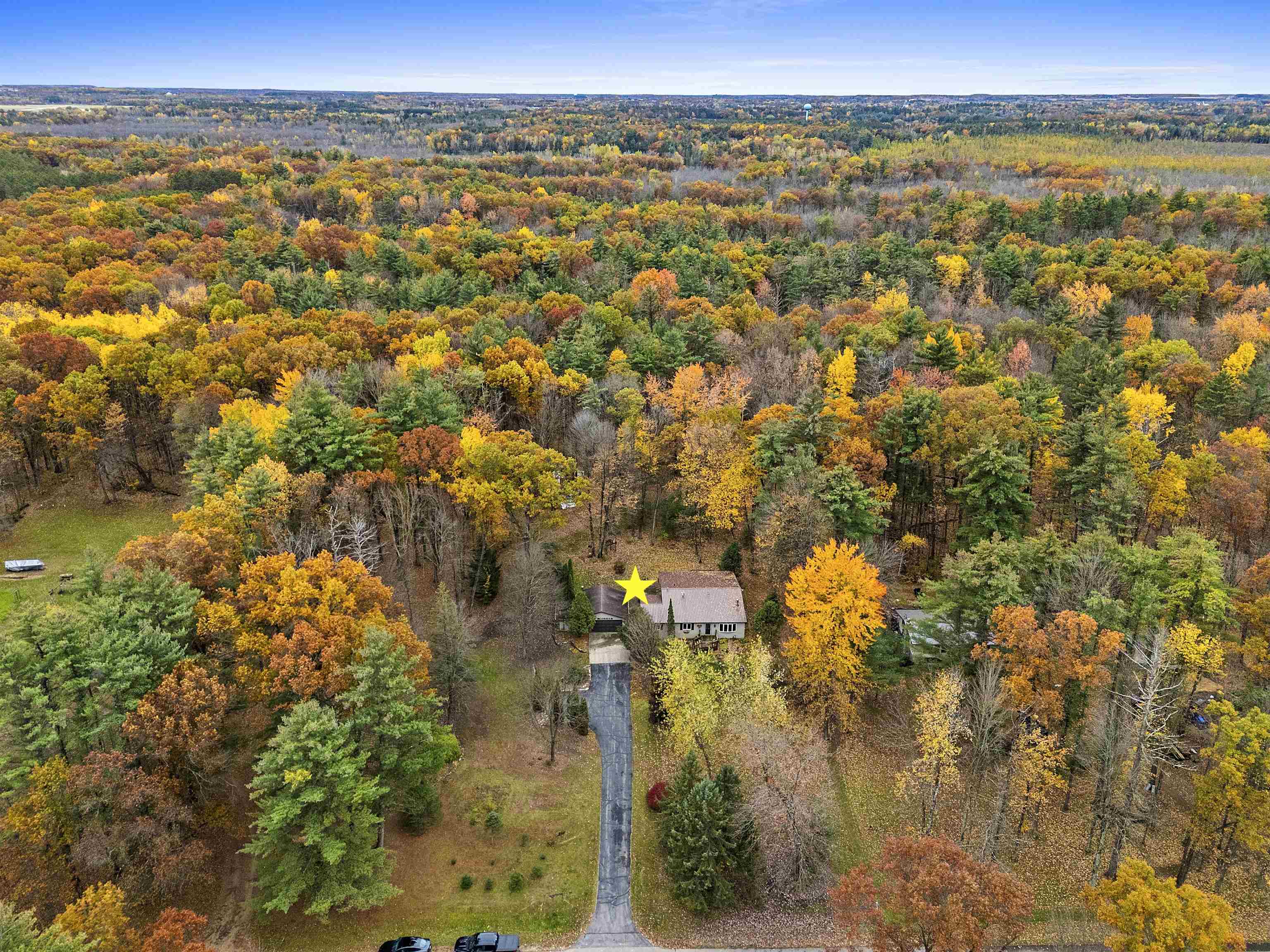 Shawano, Wisconsin 54166, United States, 3 Bedrooms Bedrooms, ,2 BathroomsBathrooms,Residential,Active,234550