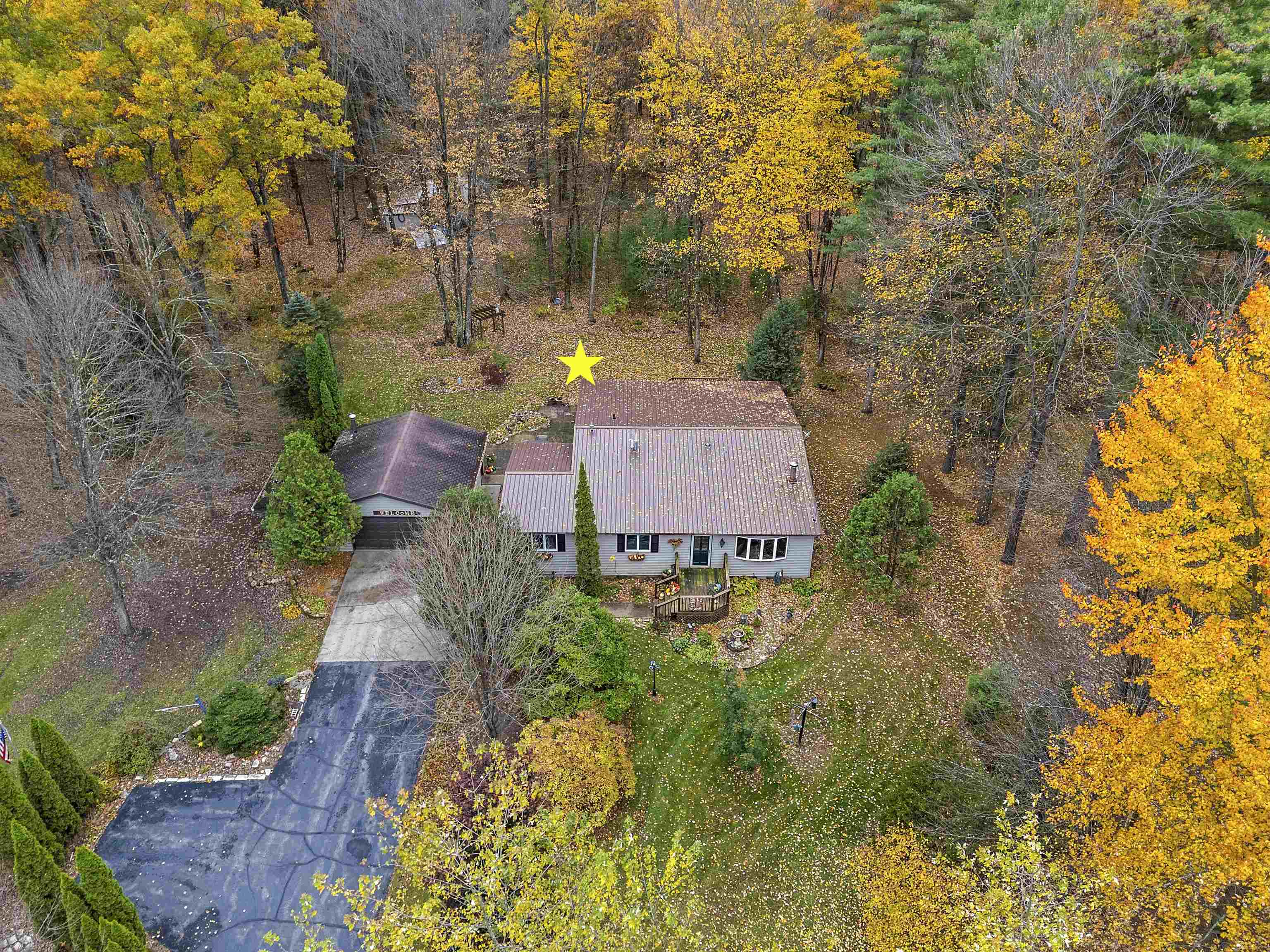 Shawano, Wisconsin 54166, United States, 3 Bedrooms Bedrooms, ,2 BathroomsBathrooms,Residential,Active,234550